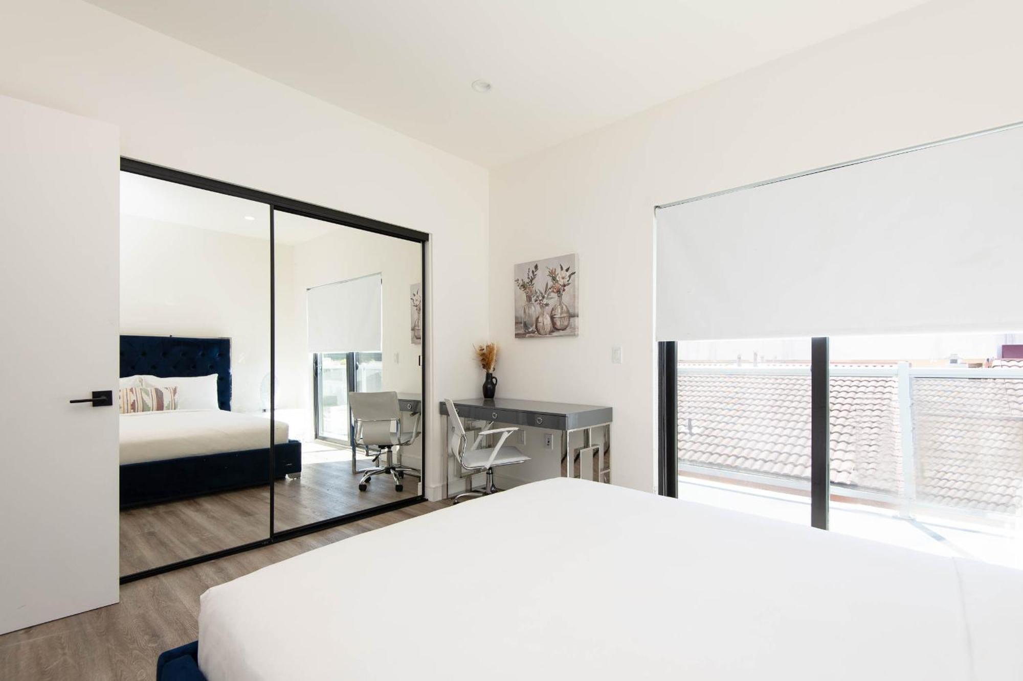 Regency Modern Apartments Глендейл Екстериор снимка